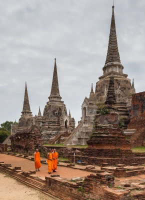 ayutthaya-vertical-2